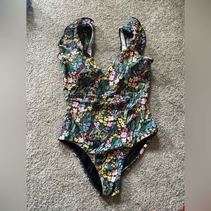 Summersalt The Ruffle Backflip - Lea Size 10